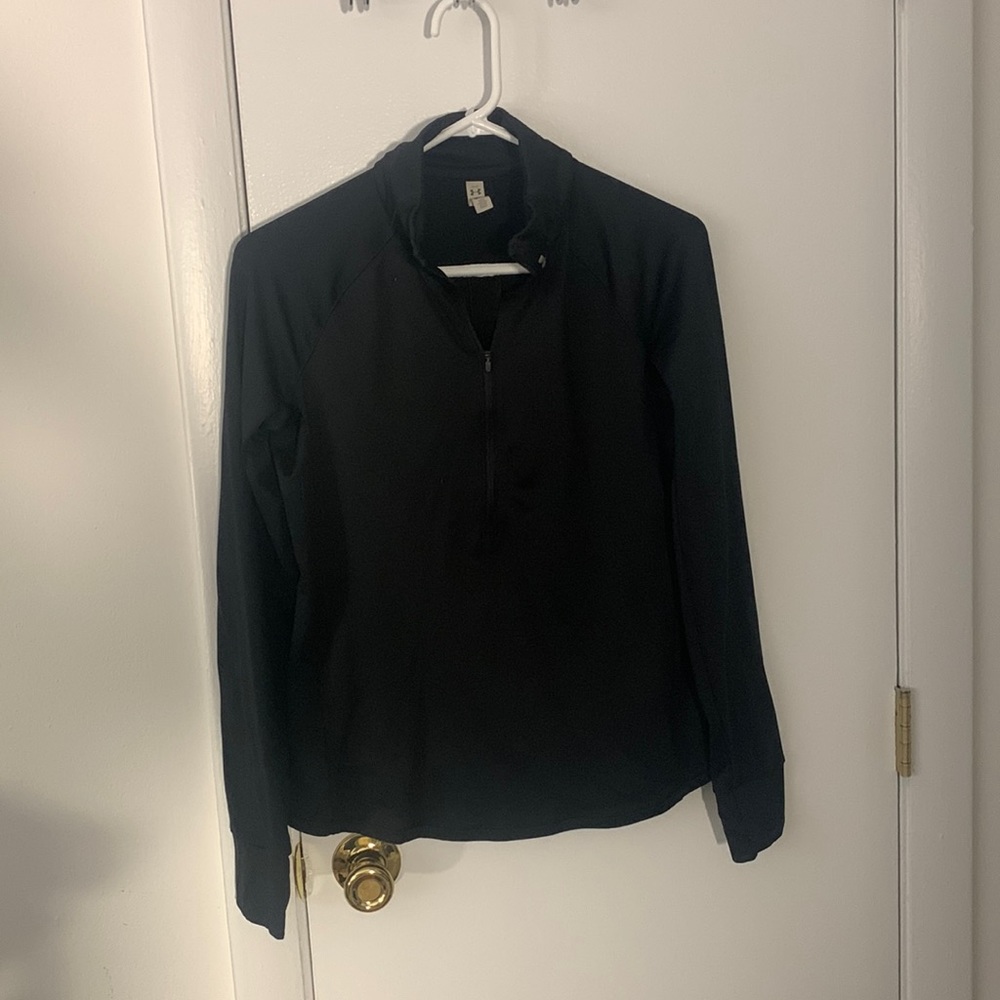 Athletic shirt